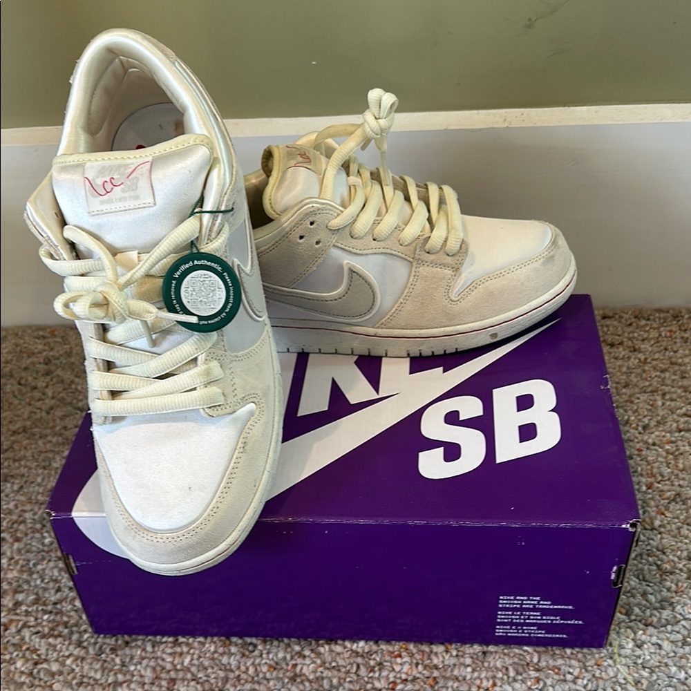 Nike SB Cream Low-Top Sneakers